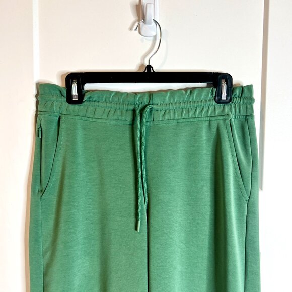 Athleta Seasoft Straight Pants Vineyard Green Elastic Soft Athleisure Pull On S - Picture 3 of 6